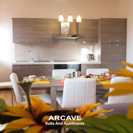 Vera Luxury Apartment Sirmione Eksteriør bilde